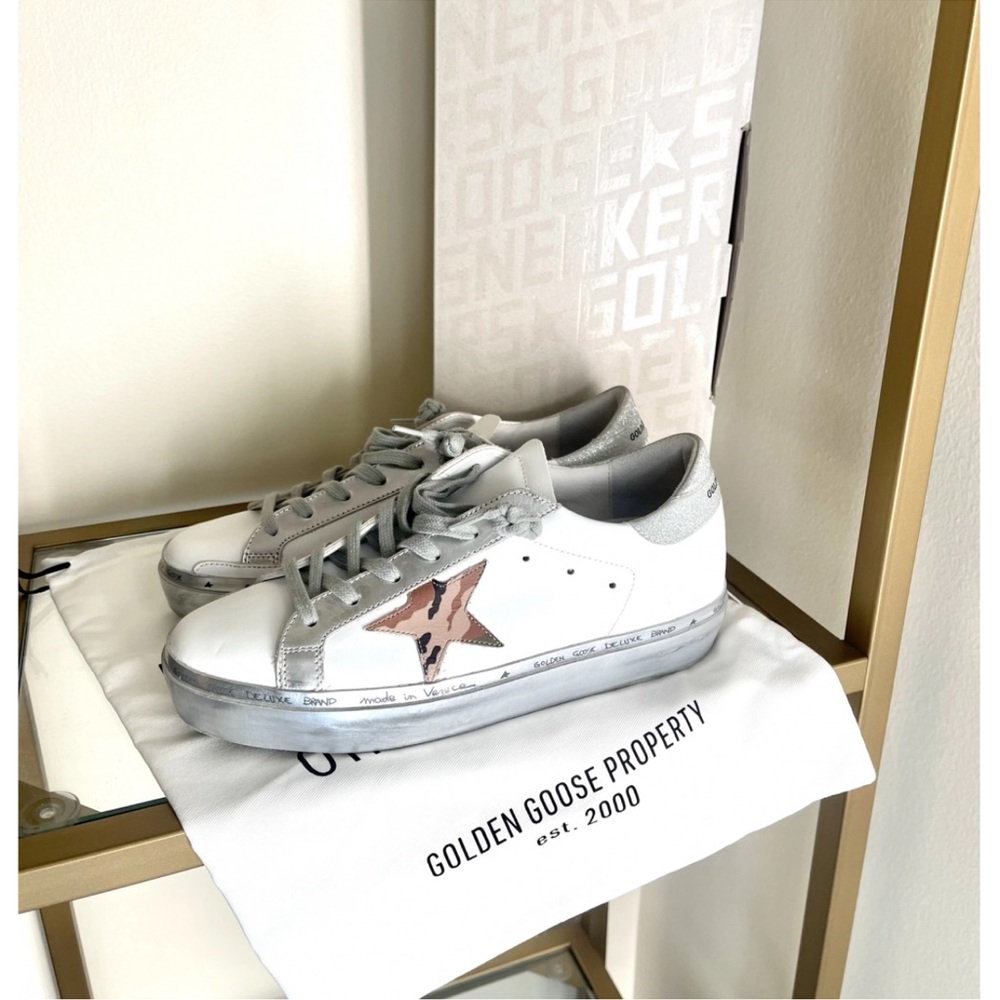 Golden Goose Hi Star size 39 - nwot - box and dust bag included